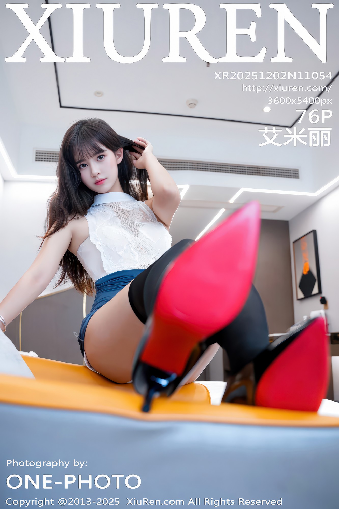 [XIUREN秀人网] 2025.12.02 NO.11054 艾米丽 [76P-753MB]
